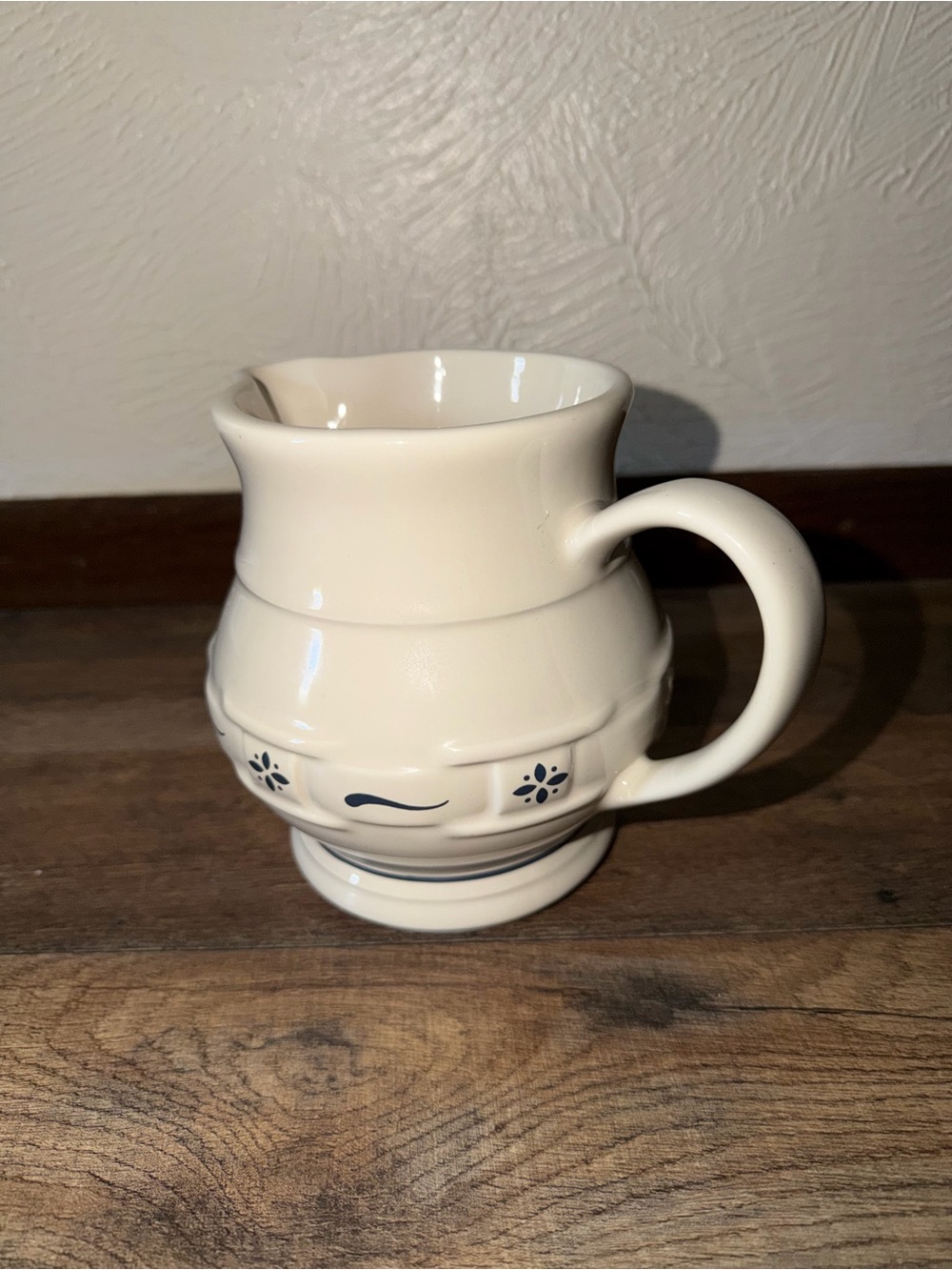 Longaberger Pitcher - Picture 4 of 8
